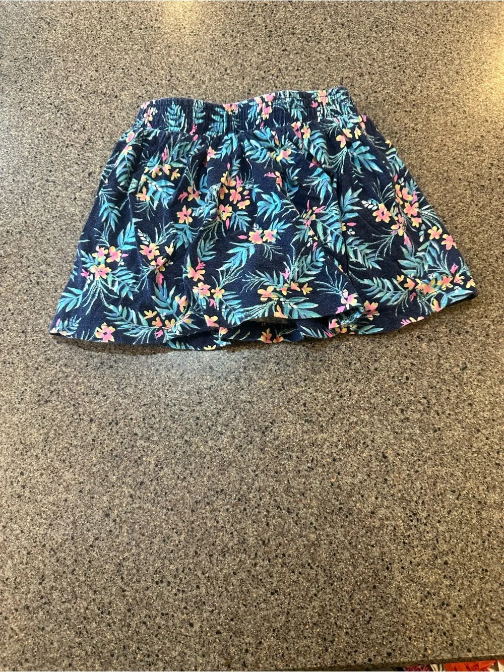 OshKosh Bgosh navy floral